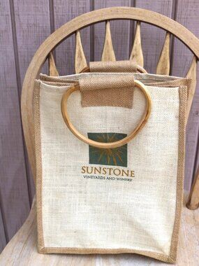 Oenophilia Sunstone Winery Jute Burlap 6 Bottle Wine Tote Bamboo Handles Bag 13x